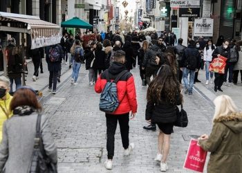 Έρχεται έκτακτο βοήθημα για τα Χριστούγεννα – Ποιοι θα είναι δικαιούχοι
