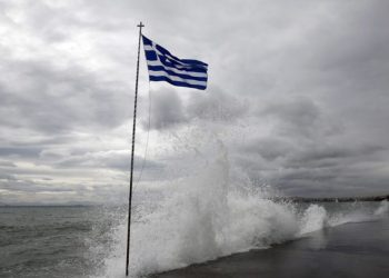 O καιρός: Καταιγίδες και ανεμοθύελλες – Πότε και που θα δούμε βελτίωση