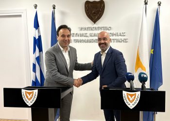 Ενισχύουν τη συνεργασία τους Ελλάδα και Κύπρος σε θέματα ψηφιακής διακυβέρνησης