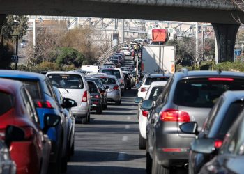 Τέλη κυκλοφορίας: Μέχρι πότε μπορείτε να τα πληρώσετε – Αναλυτικά τα βήματα στην πλατφόρμα