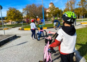 Συνεχείς εκπαιδεύσεις σχολείων στο Πάρκο Κυκλοφοριακής Αγωγής του Δήμου Τρικκαίων