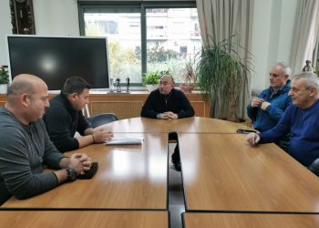 Συνάντηση Σακκά με τους Πυροσβέστες των Τρικάλων και ενίσχυση συνεργασίας