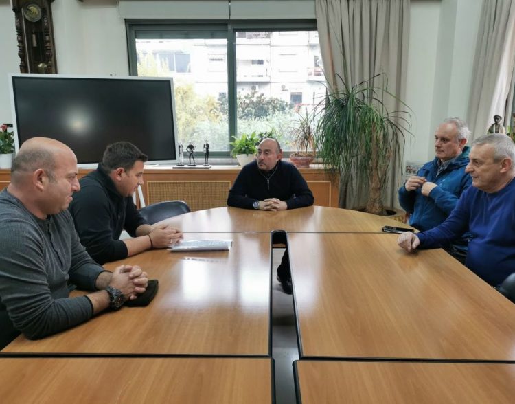 Συνάντηση Σακκά με τους Πυροσβέστες των Τρικάλων και ενίσχυση συνεργασίας