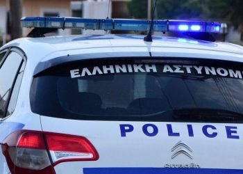 Σέρρες: «Αστυνομικός» της είπε ότι ο γιος της σκότωσε σε τροχαίο ένα παιδί – «Τσέπωσε» 15.000 ευρώ