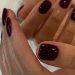 7 manicure που κολακεύουν τα κοντά νύχια