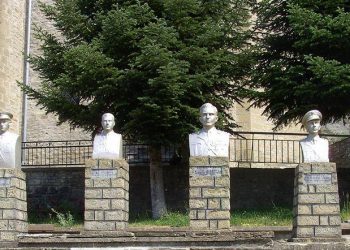 Αδελφοποίηση των Δήμων Τρικκαίων, Χάλκης, Νεστορίου με αφετηρία τους πρώτους νεκρούς στο Επος του ‘40