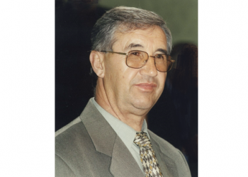 Απεβίωσε ο Στέφανος Τατσιόπουλος