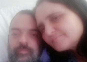 Καλαμπάκα: Μητέρα έδωσε το νεφρό της και «χάρισε» ξανά ζωή στον γιο της