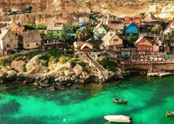 Από το χωριό του Ποπάυ στην «χρυσή πόλη»: 6 προορισμοί που είναι καλύτεροι τον Νοέμβριο