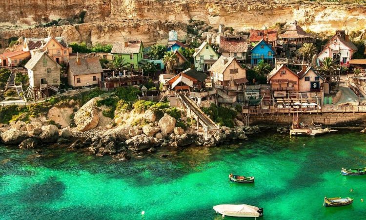 Από το χωριό του Ποπάυ στην «χρυσή πόλη»: 6 προορισμοί που είναι καλύτεροι τον Νοέμβριο