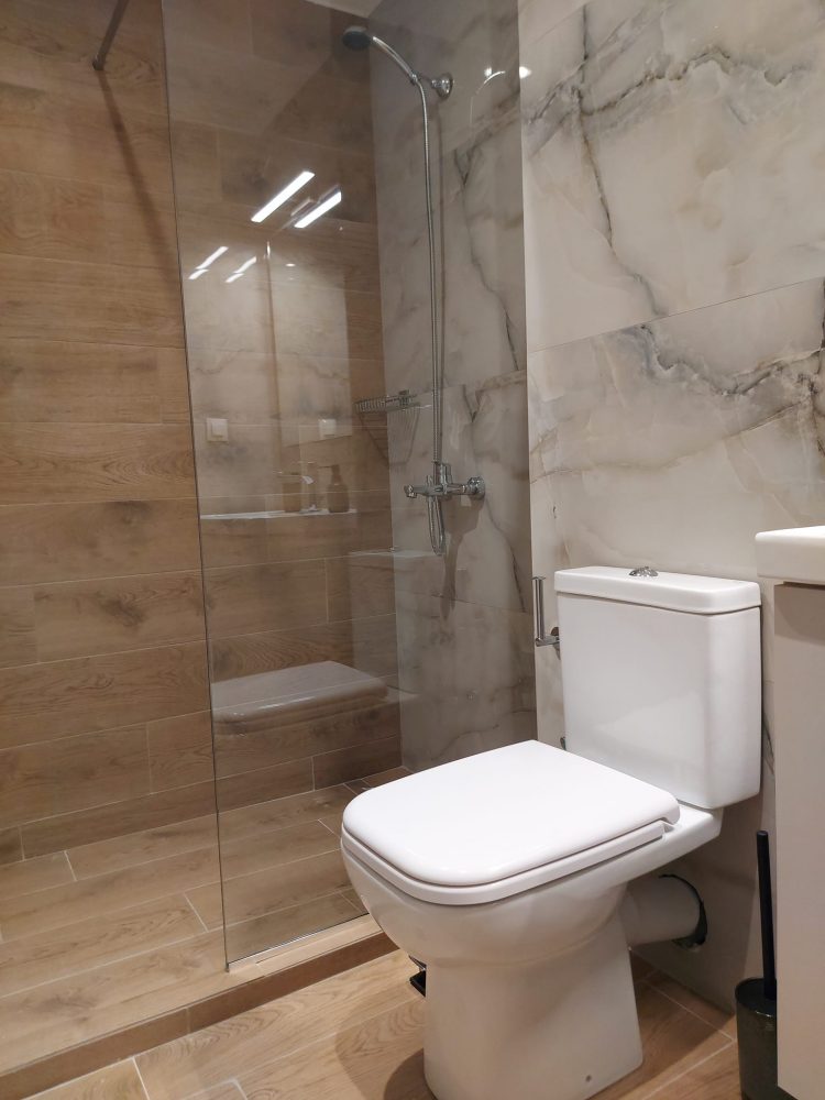 Square Apartments … Το νέο συγκρότημα πολυτελών ενοικιαζόμενων κατοικιών AIRBNB στα Τρίκαλα