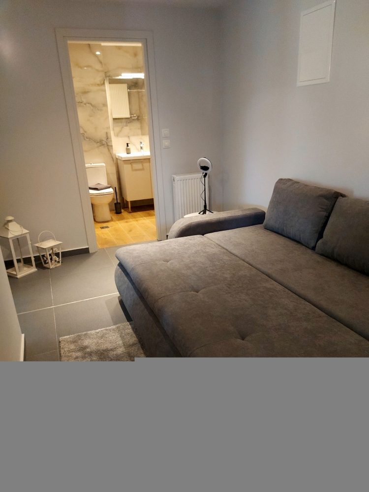 Square Apartments … Το νέο συγκρότημα πολυτελών ενοικιαζόμενων κατοικιών AIRBNB στα Τρίκαλα