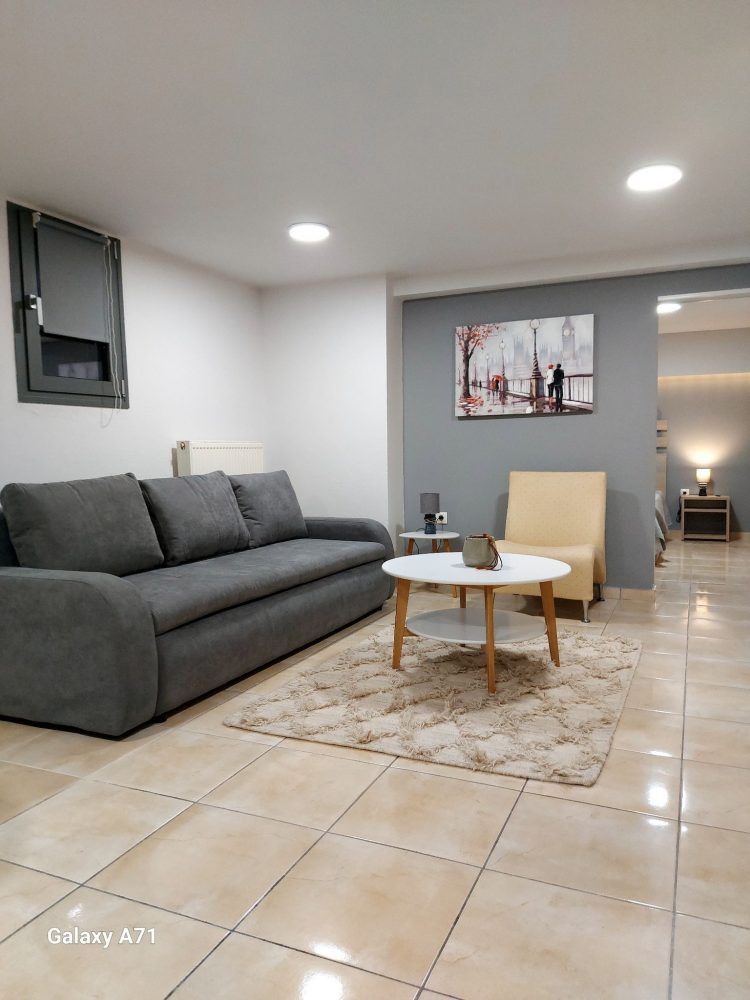 Square Apartments … Το νέο συγκρότημα πολυτελών ενοικιαζόμενων κατοικιών AIRBNB στα Τρίκαλα