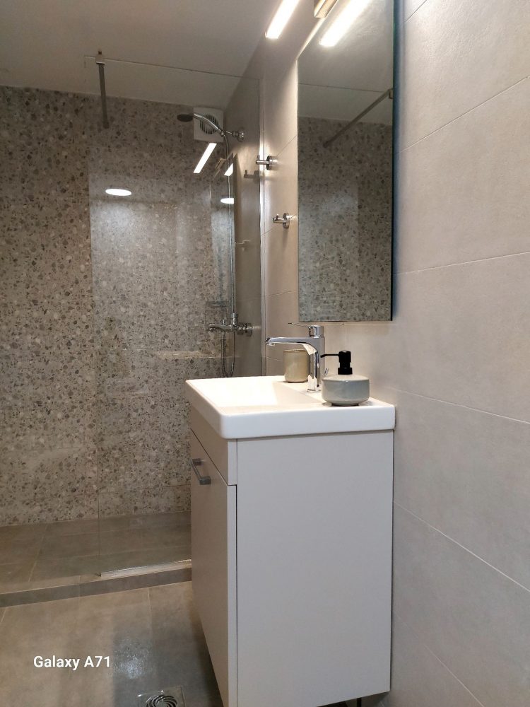 Square Apartments … Το νέο συγκρότημα πολυτελών ενοικιαζόμενων κατοικιών AIRBNB στα Τρίκαλα