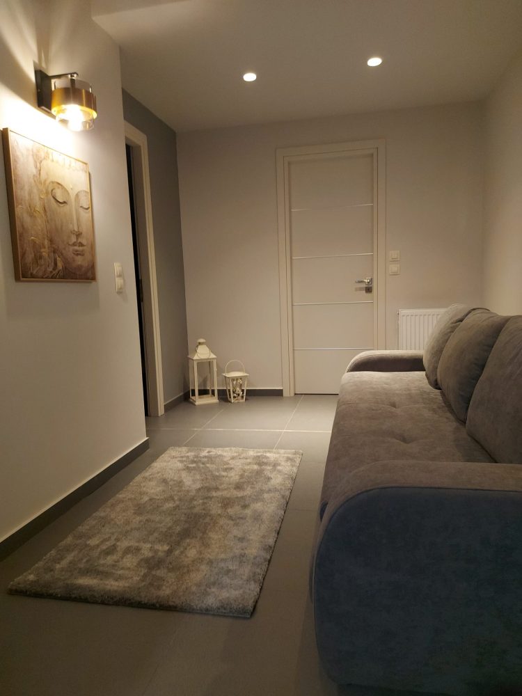 Square Apartments … Το νέο συγκρότημα πολυτελών ενοικιαζόμενων κατοικιών AIRBNB στα Τρίκαλα
