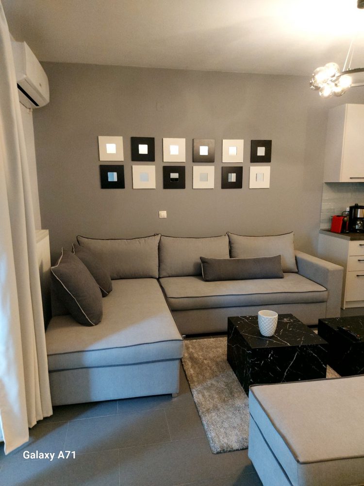 Square Apartments … Το νέο συγκρότημα πολυτελών ενοικιαζόμενων κατοικιών AIRBNB στα Τρίκαλα