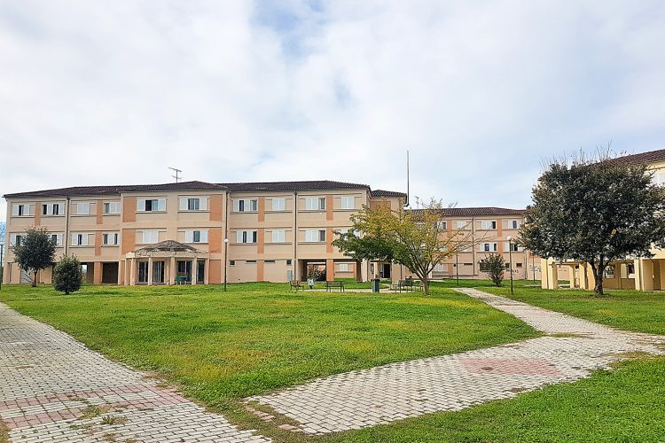 Να συνεχίσουν να διαμένουν οι φοιτητές από πλημμυροπαθείς οικογένειες στις φοιτητικές εστίες