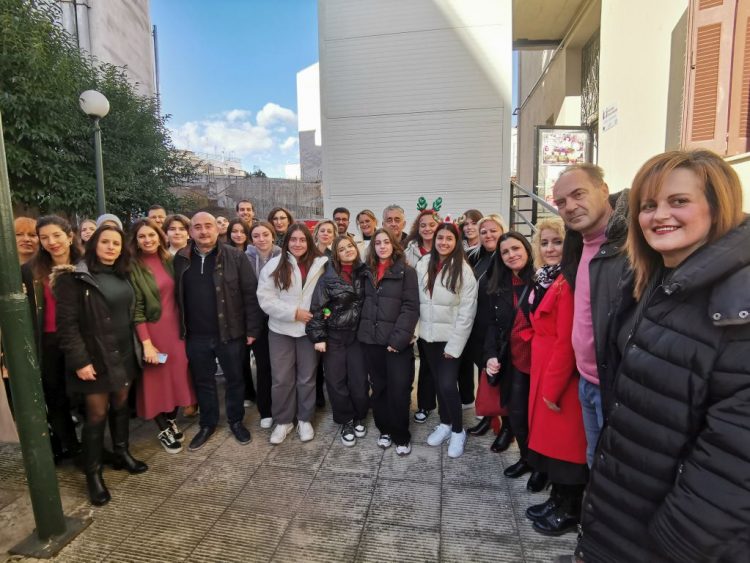 Κοινωνική συνεργασία εν όψει Χριστουγέννων στο Κέντρο Κοινότητας Δήμου Τρικκαίων