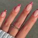 7 σχέδια στο manicure με πρωταγωνιστή το γιορτινό κόκκινο χρώμα