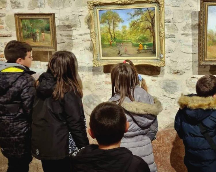 Εικαστικός περίπατος στο Μουσείο Τσιτσάνη από το ΚΔΑΠ «ΦΡΟΥΡΙΟ» του Δήμου Τρικκαίων