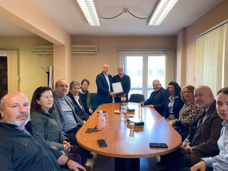 Παραδόθηκε στο ΑΠΘ από την ΠΟΠΣ Βλάχων η καταγραφή των Ελληνοβλαχικών Γλωσσικών Ιδιωμάτων