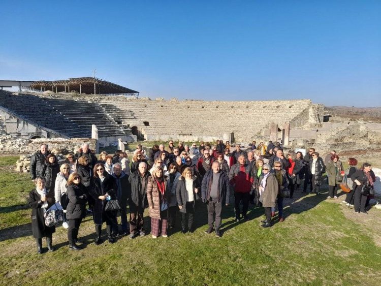 H εκδρομή του συλλόγου φίλων σιδηροδρόμου Τρικάλων στην κοιλάδα του Αξιού