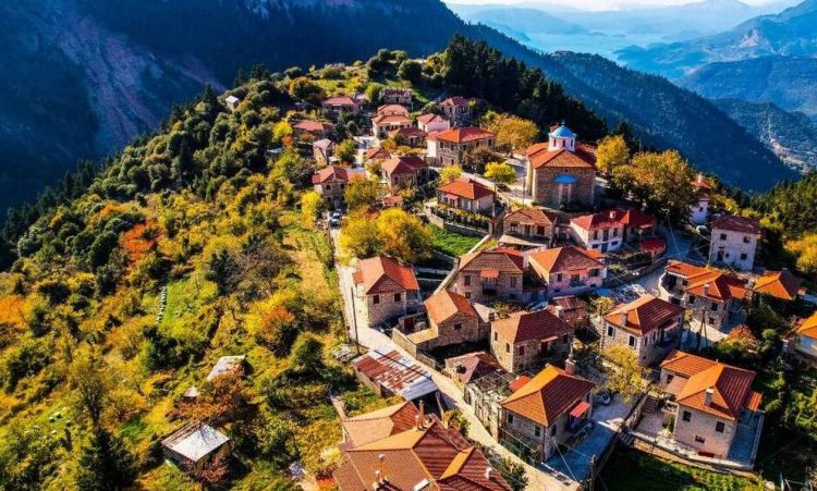Φιδάκια: Ο νέος προορισμός που πρωταγωνιστεί η απόλυτη ξεκούραση και το καλό φαγητό