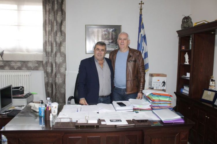 Στον Δήμαρχο Πύλης  ο Δ/ντής της Α΄Βαθμιας Εκπαίδευσης