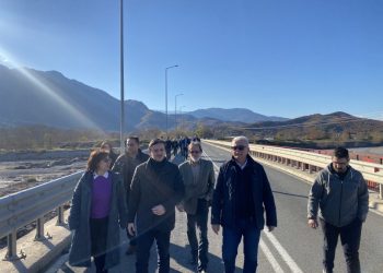 Επισκέψεις κλιμακίων του ΠΑΣΟΚ στη Θεσσαλία