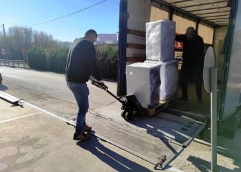 Δωρεά ηλεκτρικών συσκευών στον Δήμο Τρικκαίων από την «Κωτσόβολος» για τους πλημμυροπαθείς