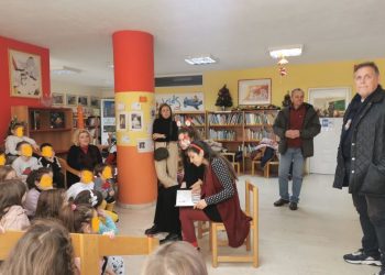 Εξαιρετικές οι γιορτινές μουσικές «Παραμυθοδράσεις» στη Δημοτική Βιβλιοθήκη Τρικάλων