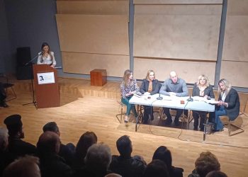 Αίσα… Μια εξαιρετική εκδήλωση για την παρουσίαση του βιβλίου της Λαμπρινής Μήνα στο Μουσείο Τσιτσάνης