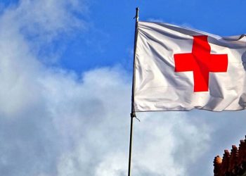 Ανθρωπιστική αποστολή Ελληνικού Ερυθρού Σταυρού σε Αγία Κυριακή και Μεγάλα Καλύβια