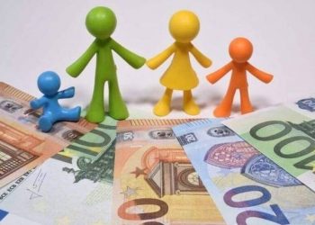 Επίδομα παιδιού Α21: Ποιες οικογένειες θα λάβουν το χριστουγεννιάτικο «δώρο»
