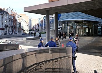 Ευρώπη: Αυξημένη εγρήγορση των αρχών υπό τον φόβο νέων τρομοκρατικών επιθέσεων