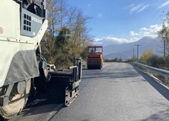 Ασφαλτοστρώσεις στα ορεινά του Δήμου Πύλης