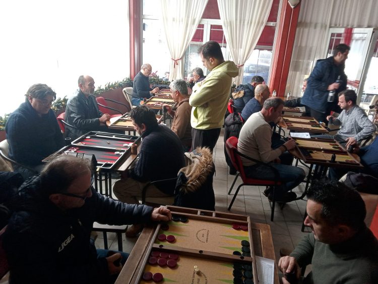 Καλογριανά: Το μικρό χωριό όπου… χτυπά η καρδιά του Αγωνιστικού Τάβλι – Backgammon