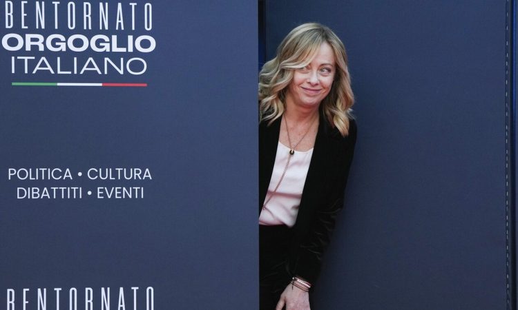 Μελόνι: «Θέλουμε να ανεβάσουμε την Ιταλία στο υψηλότερο σκαλί του βάθρου»