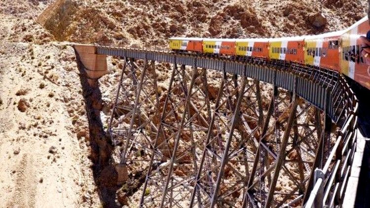 Αυτοί είναι οι πιο επικίνδυνοι σιδηρόδρομοι στον κόσμο