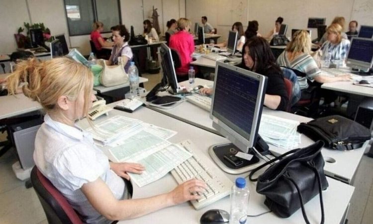 Τριετίες: Ποιοι θα πάρουν 10% αύξηση στο μισθό, ποιοι θα φτάσουν στο 30%