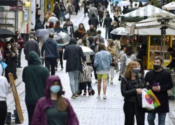 Τριετίες: Επέστρεψαν από την Πρωτοχρονιά – Πίνακες με τα ποσά που δικαιούνται οι εργαζόμενοι