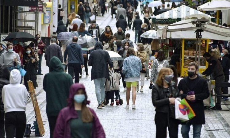 Τριετίες: Επέστρεψαν από την Πρωτοχρονιά – Πίνακες με τα ποσά που δικαιούνται οι εργαζόμενοι
