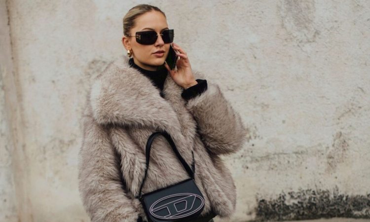 6+1 σύνολα με faux γούνα – Γιατί ο Ιανουάριος είναι σίγουρα ο μήνας της