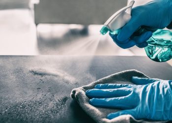 Αντικείμενα που δεν πρέπει να καθαρίζετε με οινόπνευμα