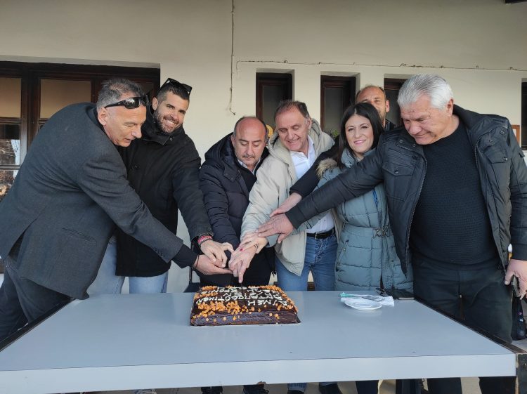Ευχές και ευχαριστίες στην κοπή πίτας της Δ/νσης Ανταποδοτικών Υπηρεσιών του Δ. Τρικκαίων
