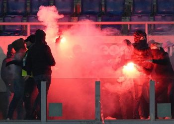 Ιταλία: Στην εντατική οπαδός της Ρόμα που μαχαιρώθηκε από οπαδούς της Λάτσιο μετά το ντέρμπι (vids)