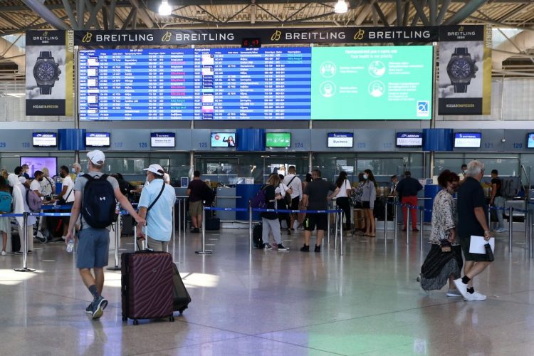 Ιστορικό ρεκόρ επιβατικής κίνησης στα ελληνικά αεροδρόμια το 2023 – Ξεπέρασε τα 72 εκατομμύρια