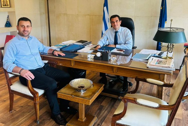 Κ. Σκρέκας σε Λ. Αβραμόπουλο: «Ενισχύουμε με νέο Πρόγραμμα Χρηματοδότησης τις Επιχειρήσεις που απώλεσαν τη λειτουργία τους λόγω Daniel»