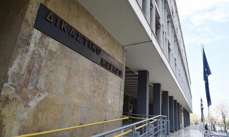 Θεσσαλονίκη: Πυγμάχος πήγε στα μπουζούκια και φεύγοντας ξυλοκόπησε υπάλληλο των δικαστηρίων