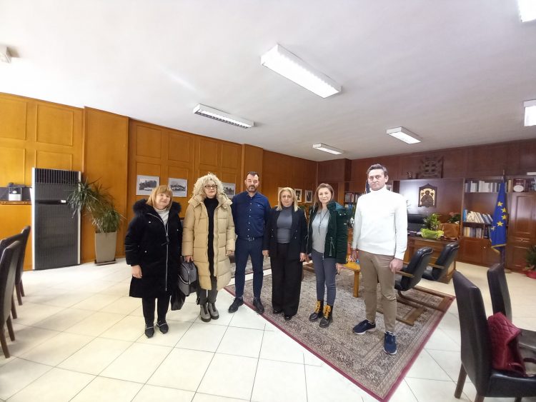 Εθιμοτυπική επίσκεψη στην ΠΕΤ από τον Σύλλογο Θεόπετρας